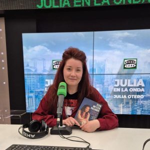 Julia en la Onda Julia en la Onda